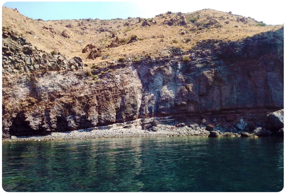 Pietra Quaglietta, Vulcano